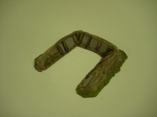 15mm 1:100 scale 'U' SHAPE EARTHWORK OR BERM