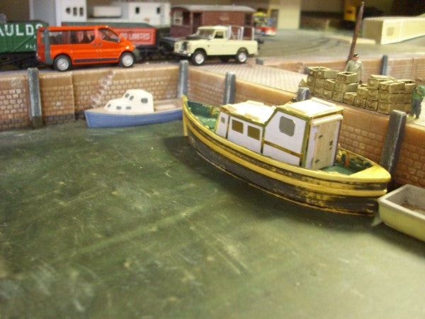 1:76 CABIN CRUISER WHEELHOUSE