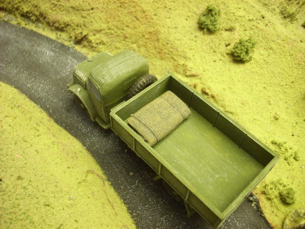 1:72 SMALL FOLDED LORRY/WAGON HAP