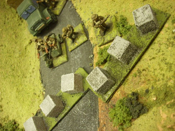 1:72 CONCRETE ANTI TANK CUBES x 12