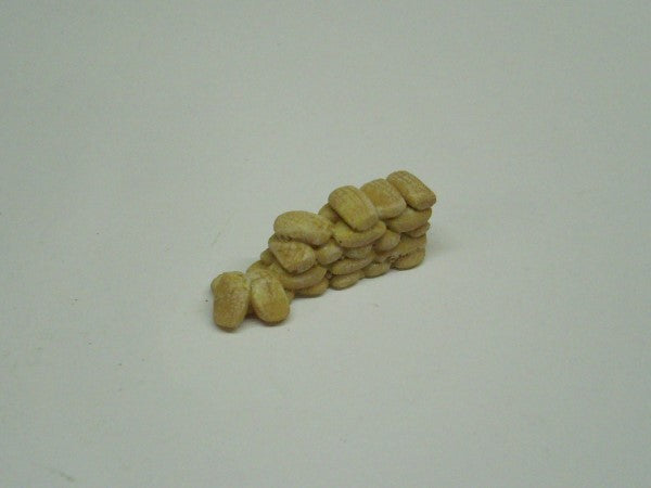 1:72 SAND BAG WALL UNDER CONSTRUCTION