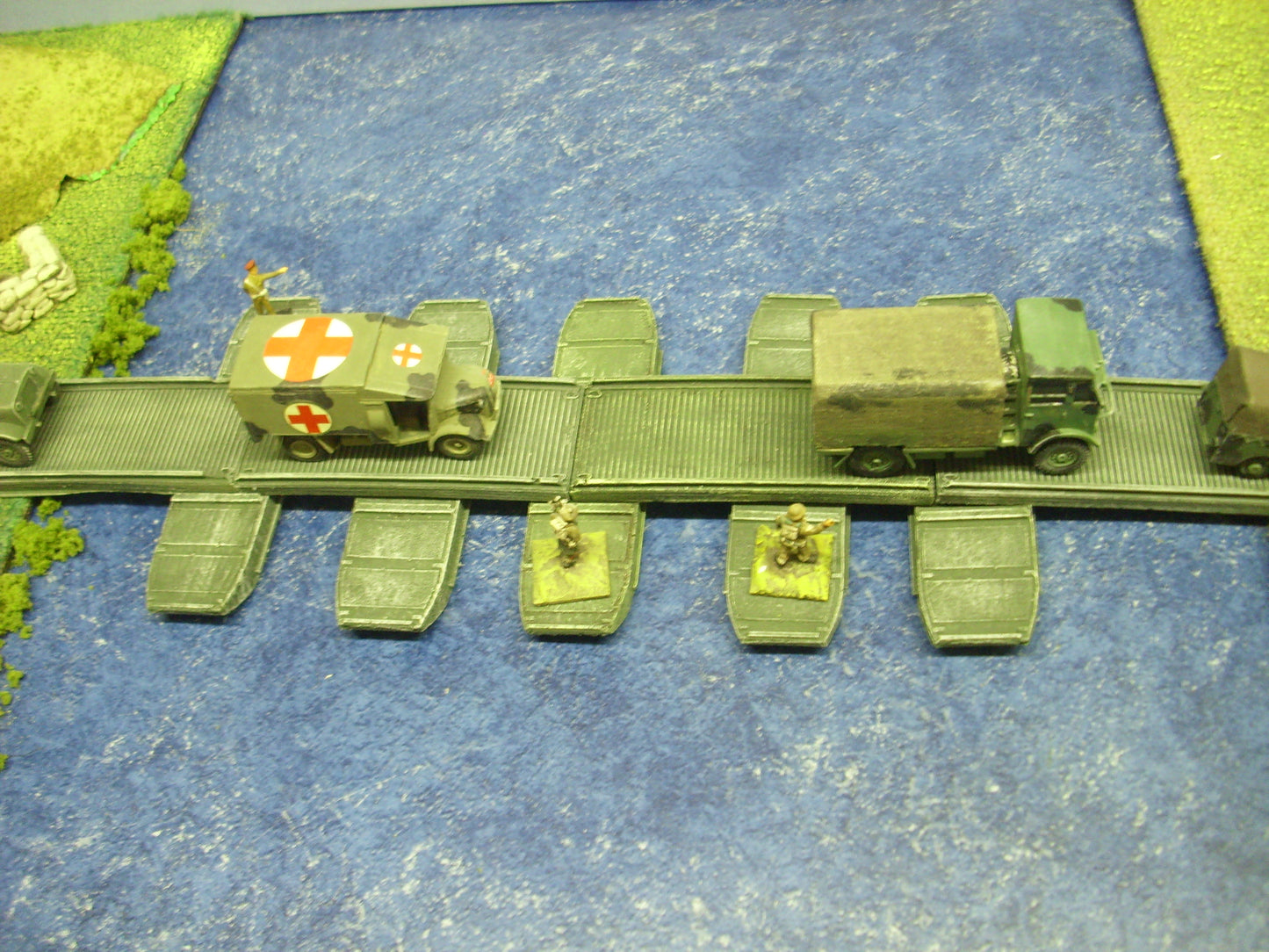 1:72 BRITISH WW2 PONTOON BOAT