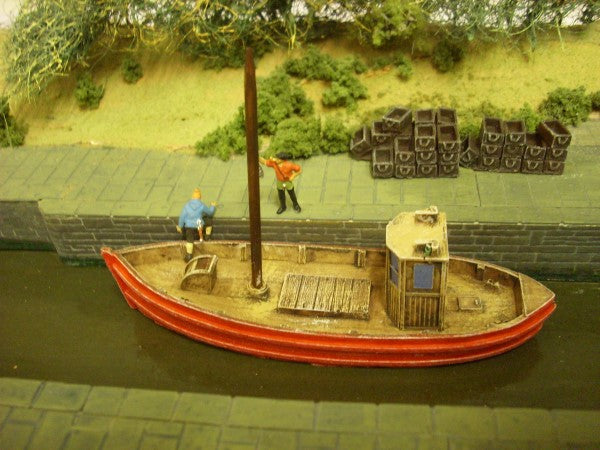 1:76 SMALL WOODEN WHEELHOUSE