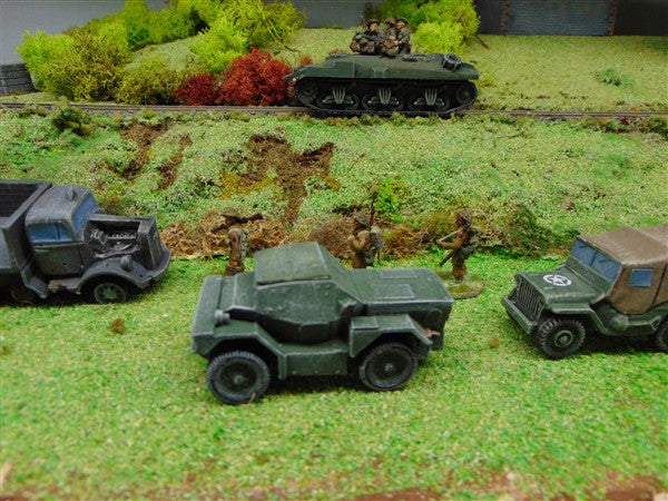 28mm 1:56 SCALE FORD LYNX ARMOURED CAR