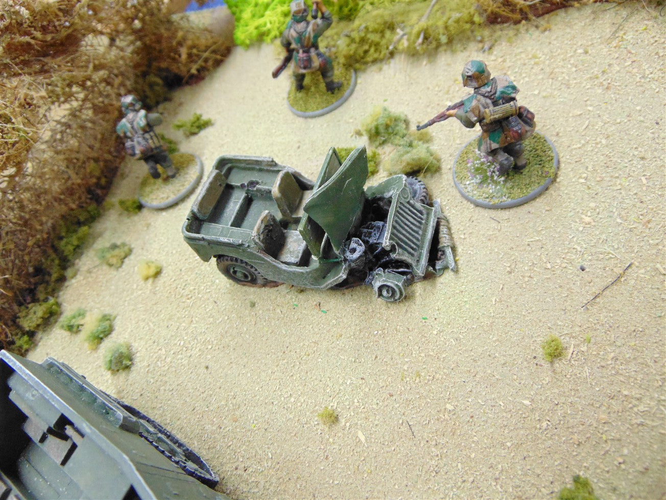 28mm WRECKED WILLYS JEEP