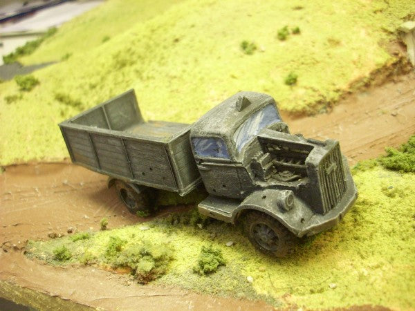 28mm WRECKED OPEL BLITZ TRUCK CAB