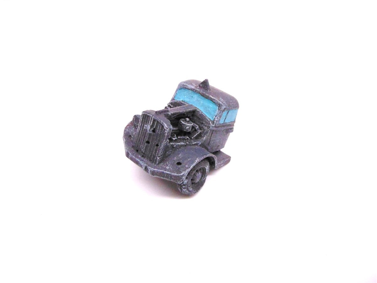 28mm WRECKED OPEL BLITZ TRUCK CAB
