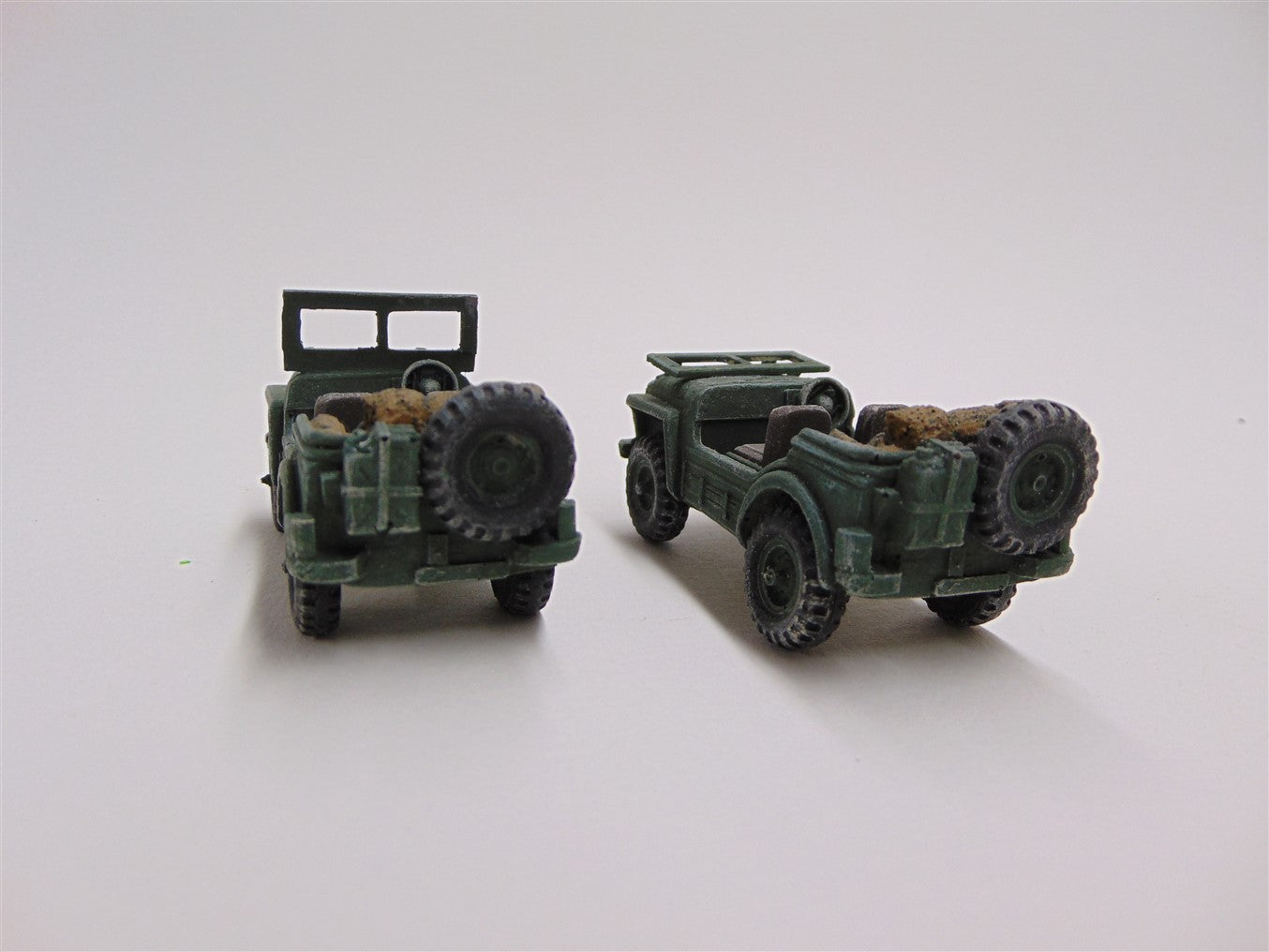 28mm AUSTIN CHAMP POST WW2