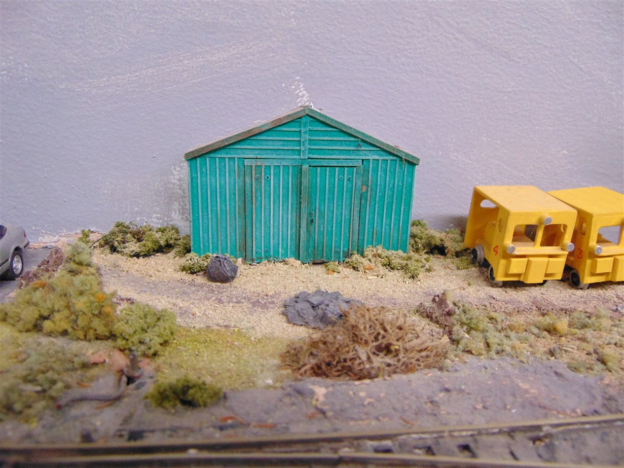 1:76  METAL CLAD WORKSHOP GABLE END