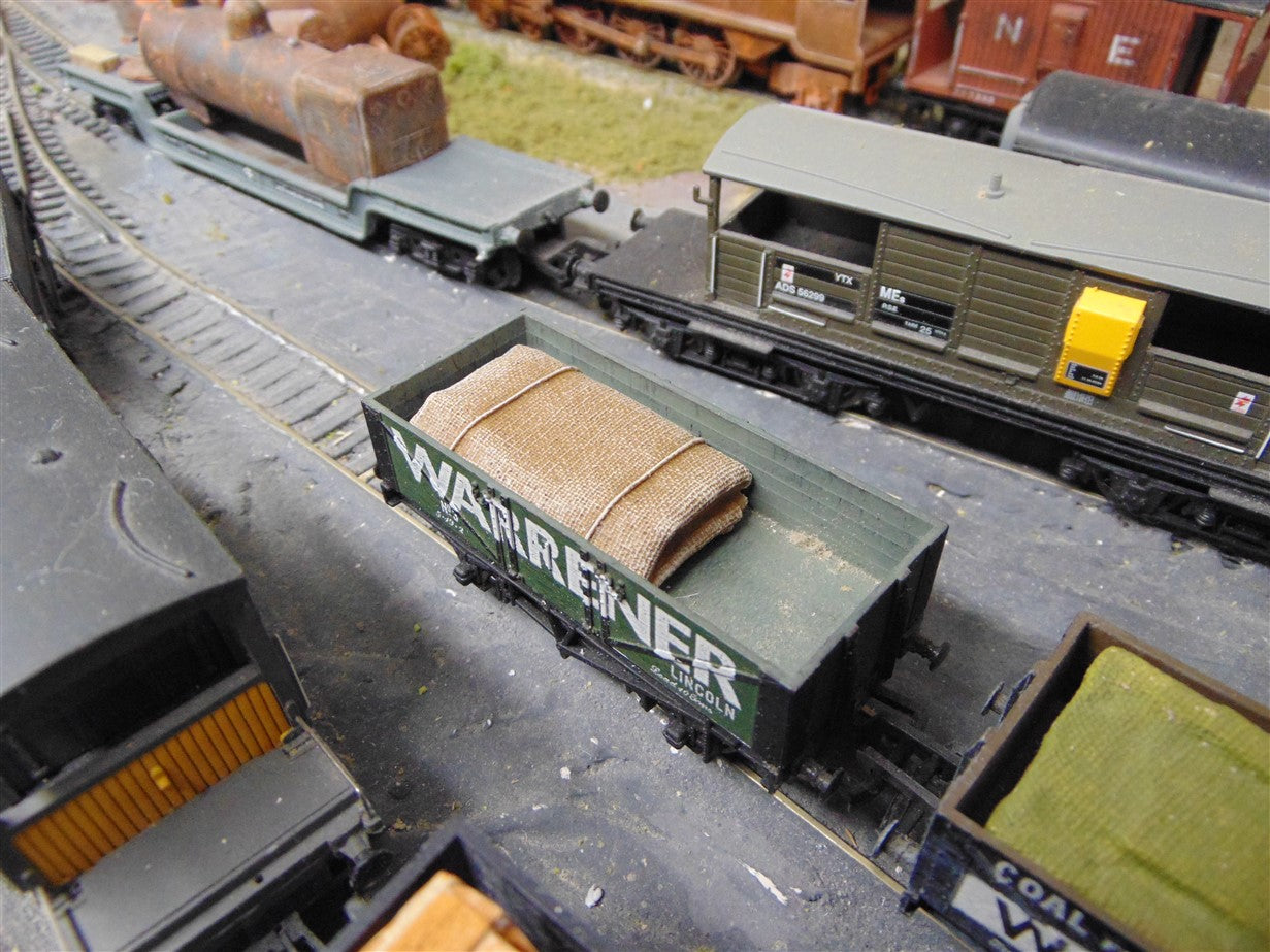 1:72 FOLDED LORRY/WAGON HAP