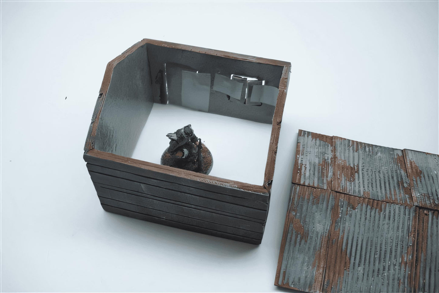 28mm TIN ROOF PANELS X 2