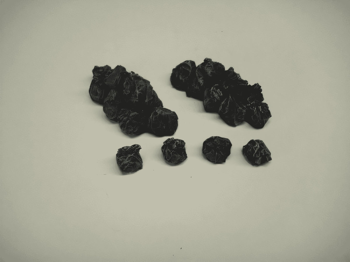 1:76 BLACK BIN BAGS