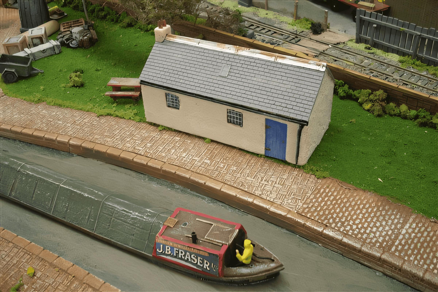 1:76 HIGHLAND COTTAGE / BOTHY
