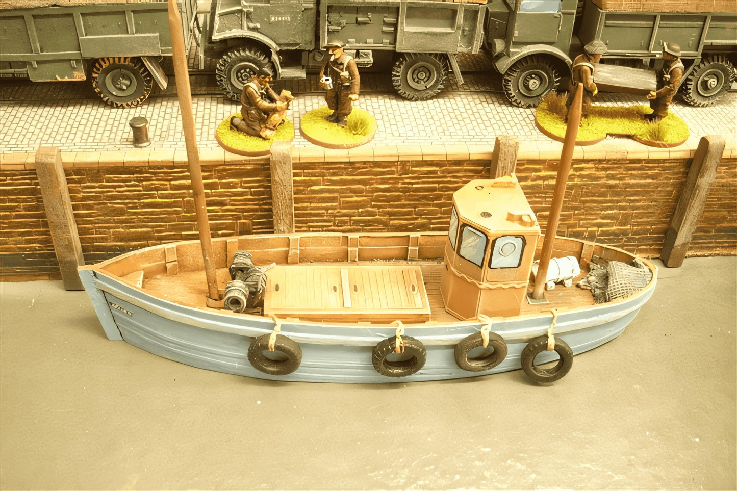 28mm SCOTTISH FISHING BOAT