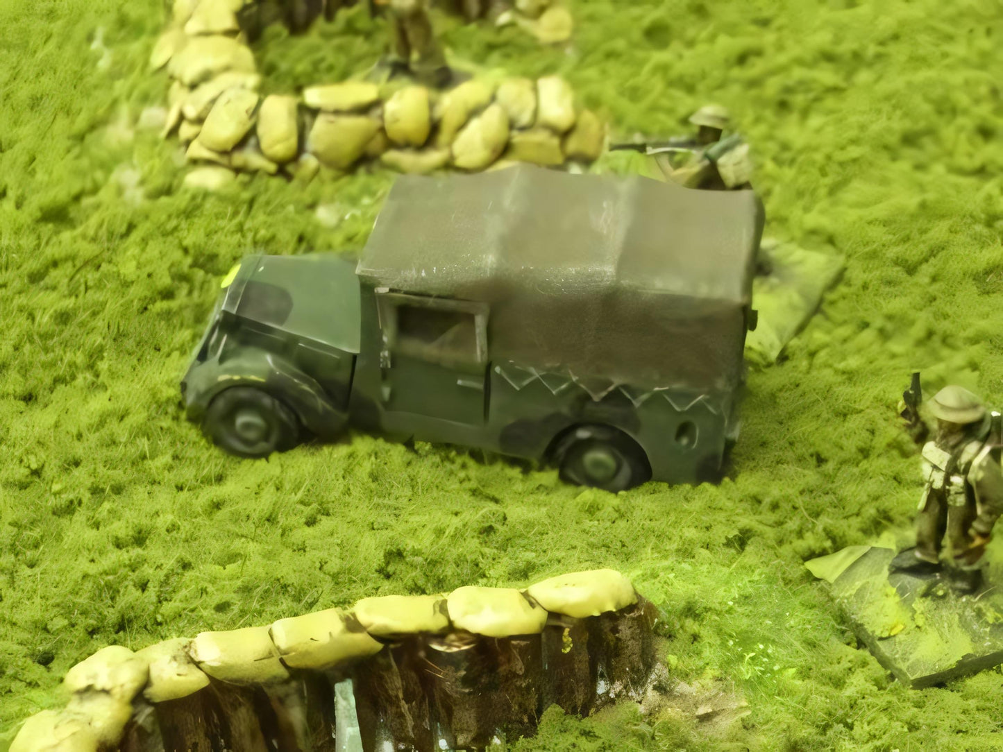 1:72 STANDARD 12 UTILITY CAR