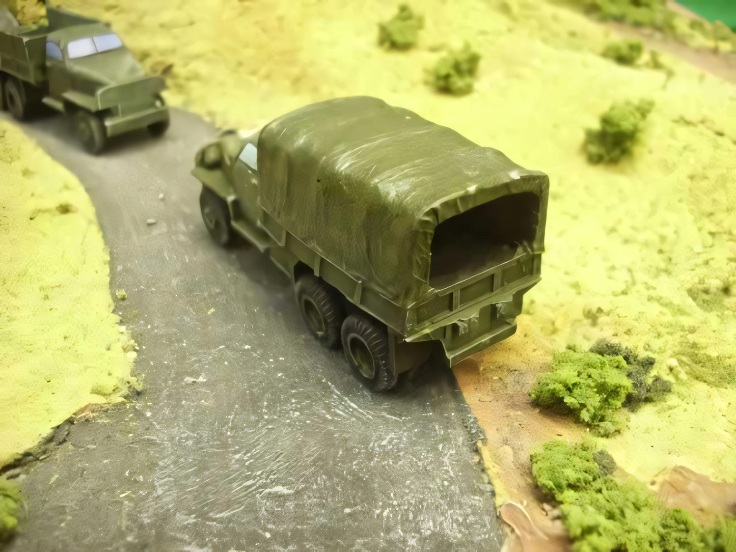 1:72 STUDEBAKER 6X6 TRUCK