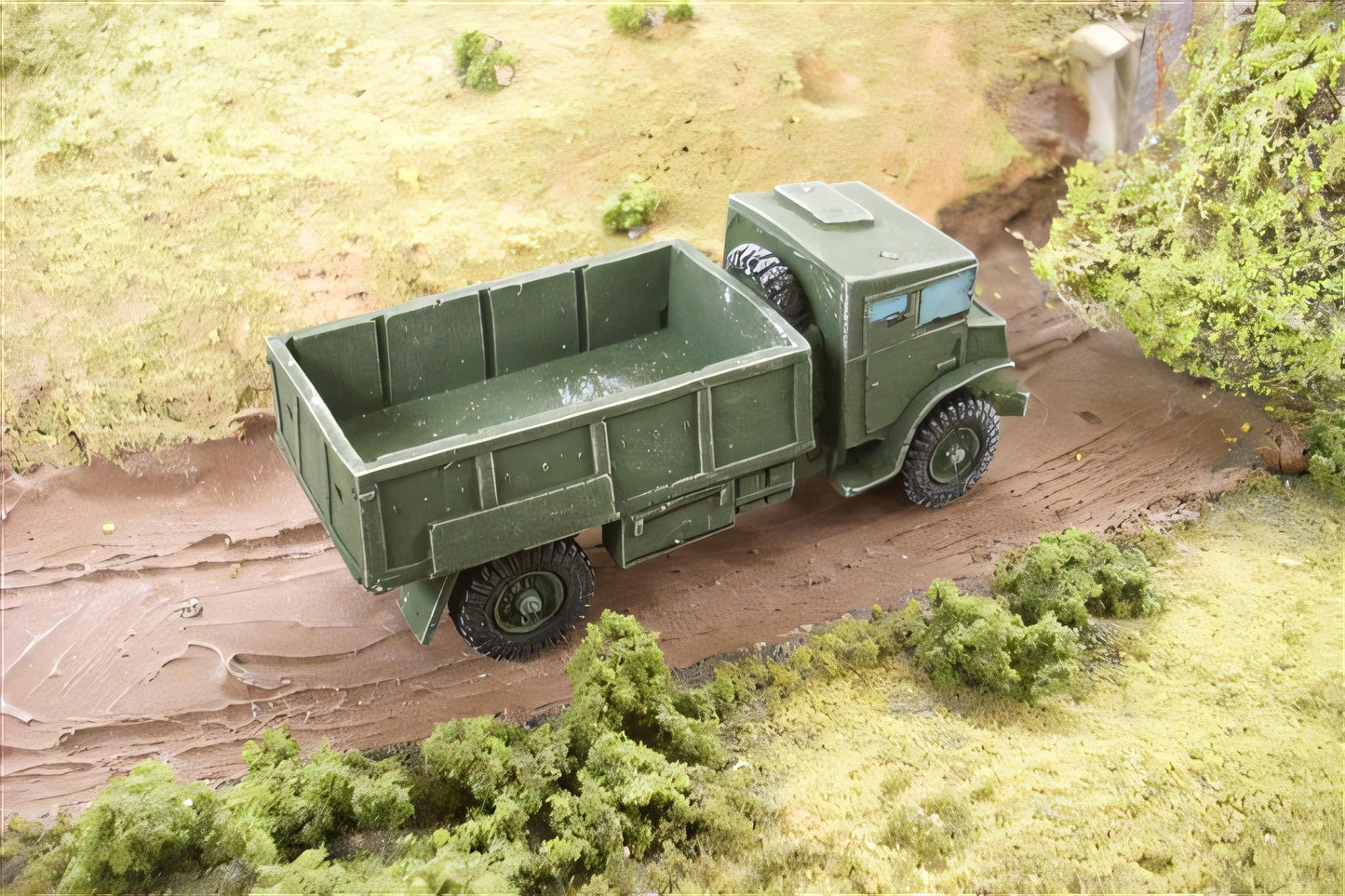 1:72 CANADIAN FORD CMP F60L TRUCK