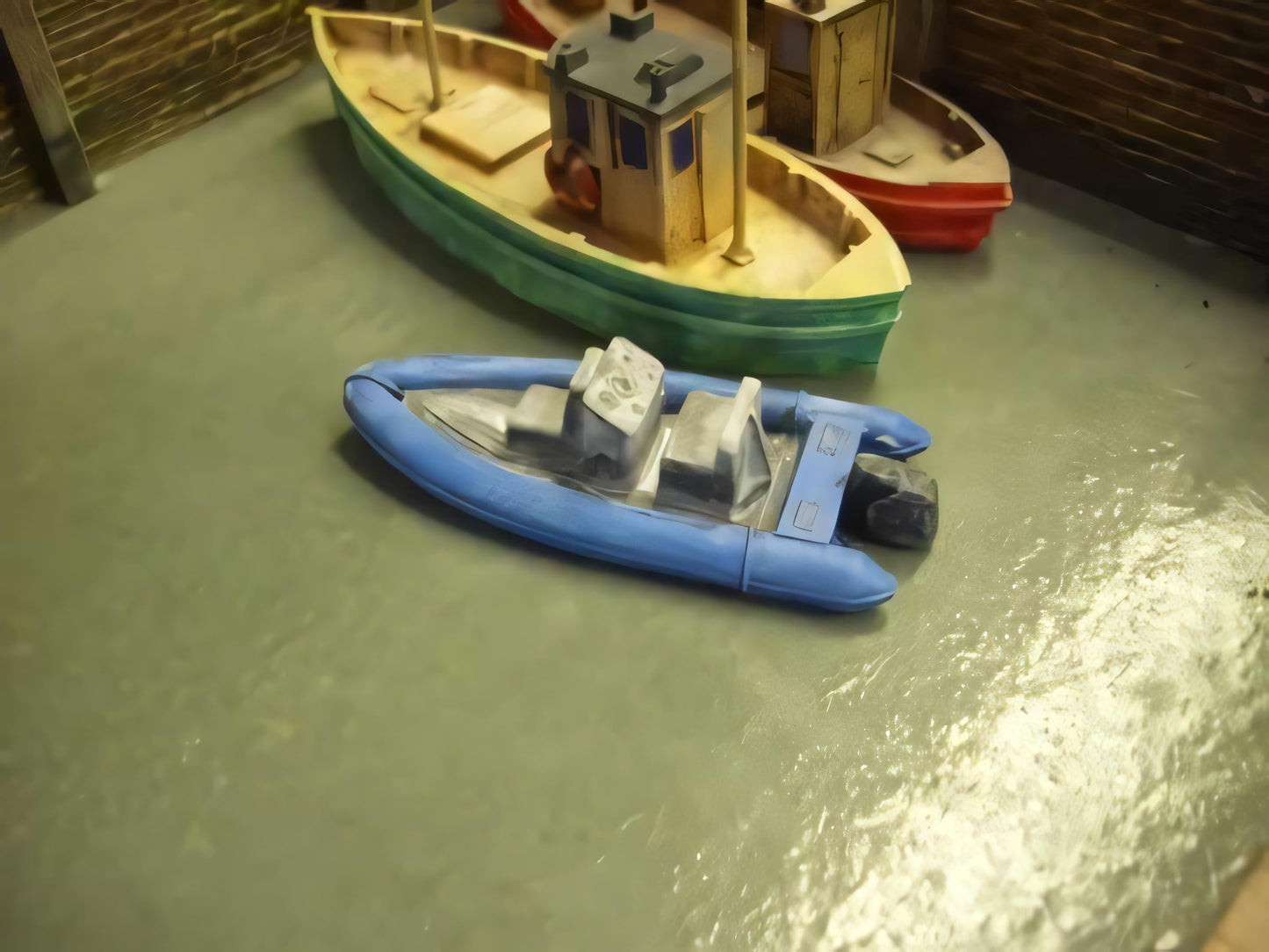 1:76 SMALL RHIB