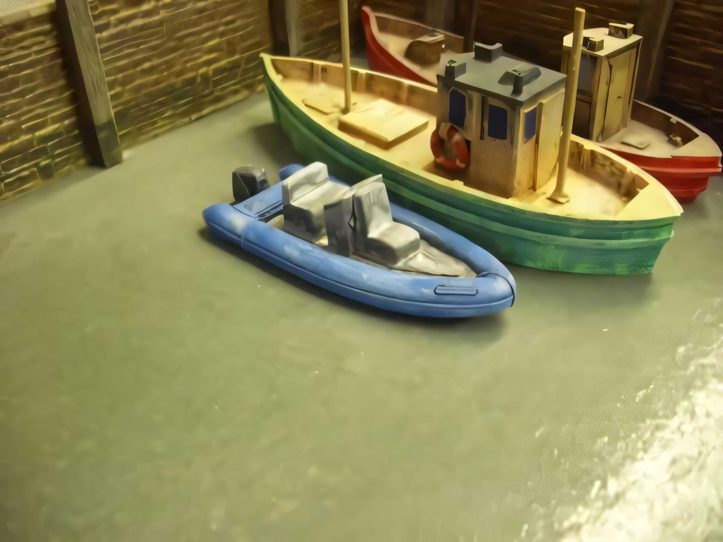 1:76 SMALL RHIB