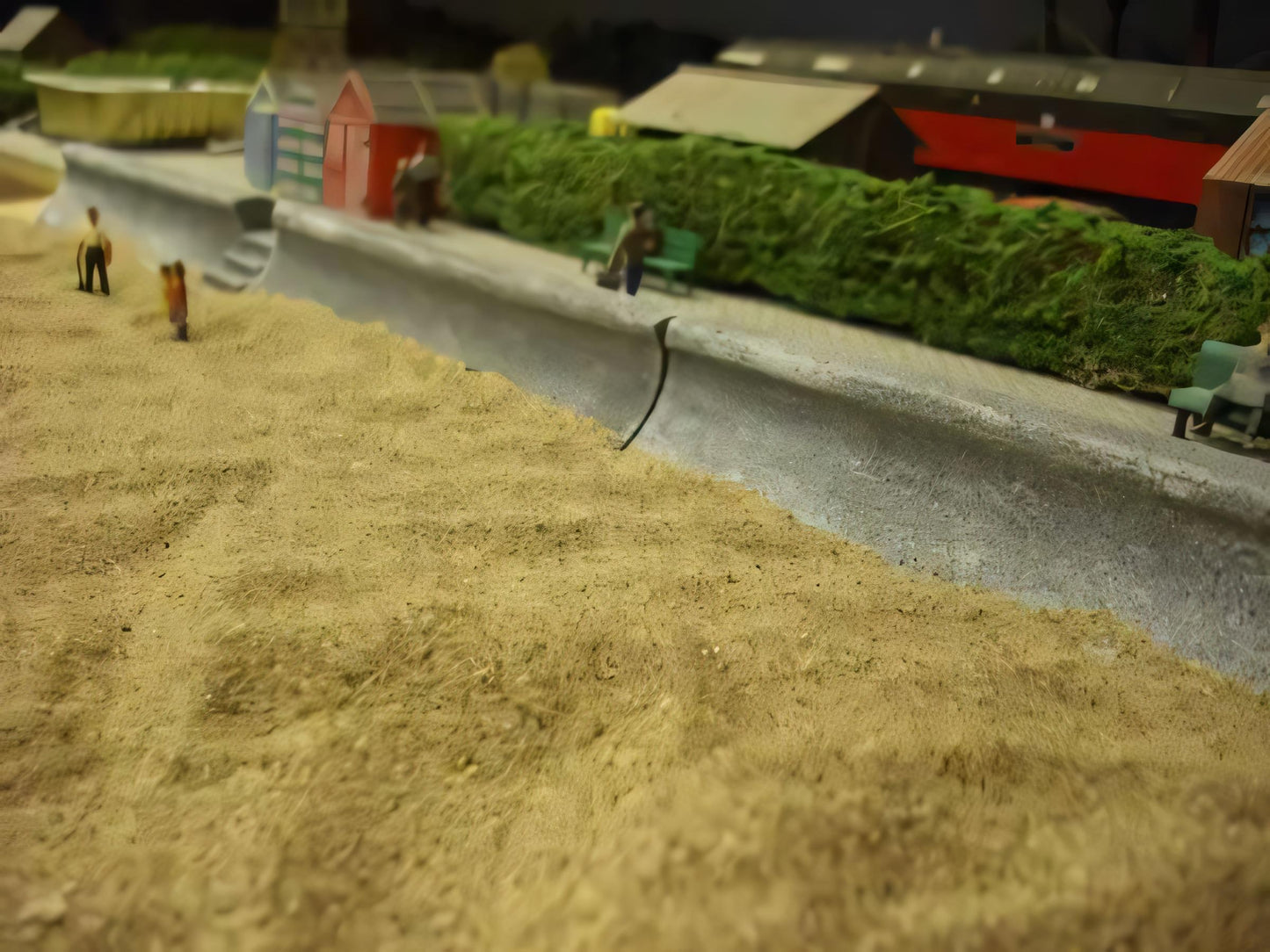 1:76 CONCRETE SEA WALL