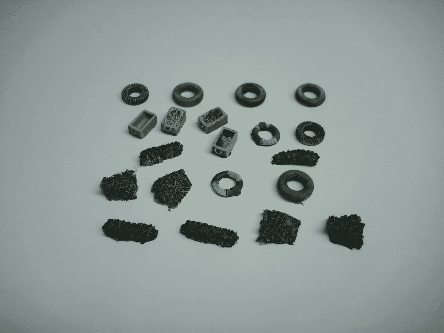 1:76 FISHING BOAT ACCESSORIES 20 piece set