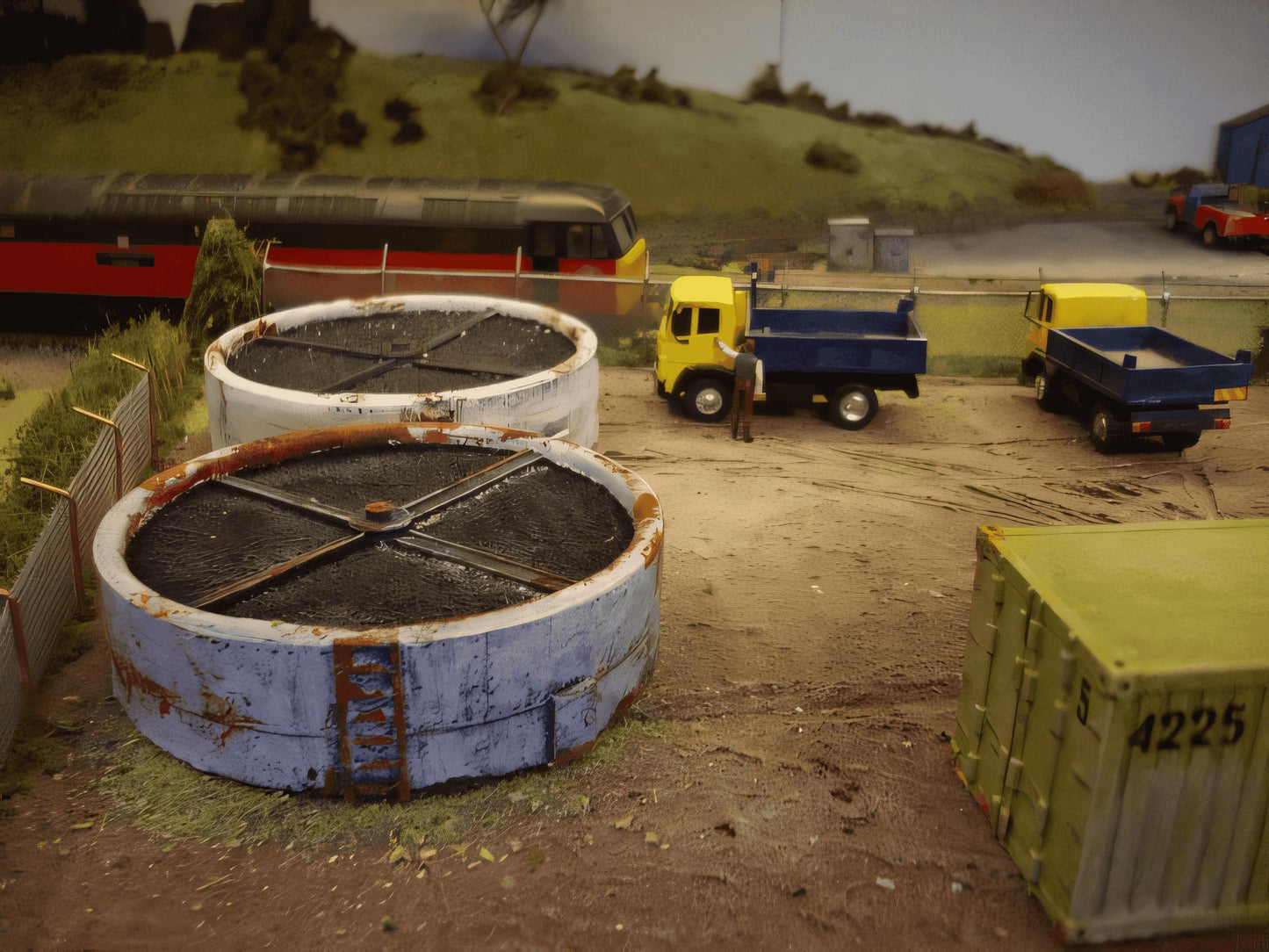 1:76 SEWERAGE TREATMENT FILTER TANK