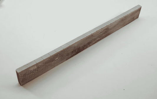 1:76  BRICK WALL SECTION