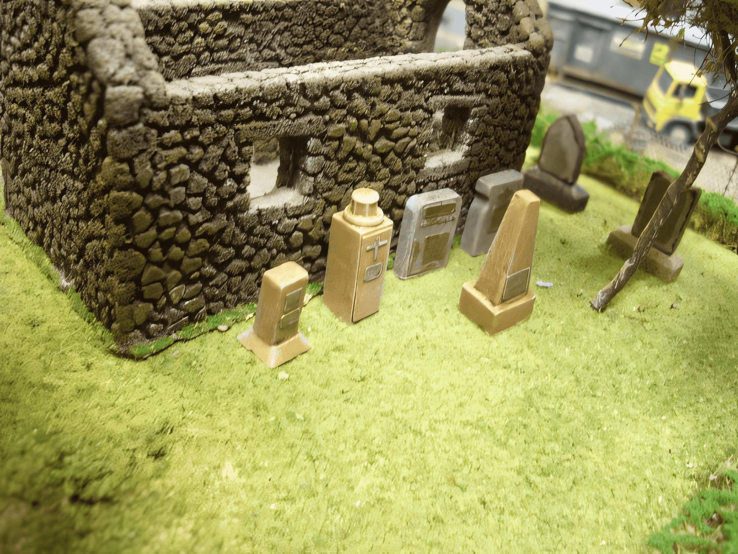 1:76 GRAVEYARD HEADSTONES