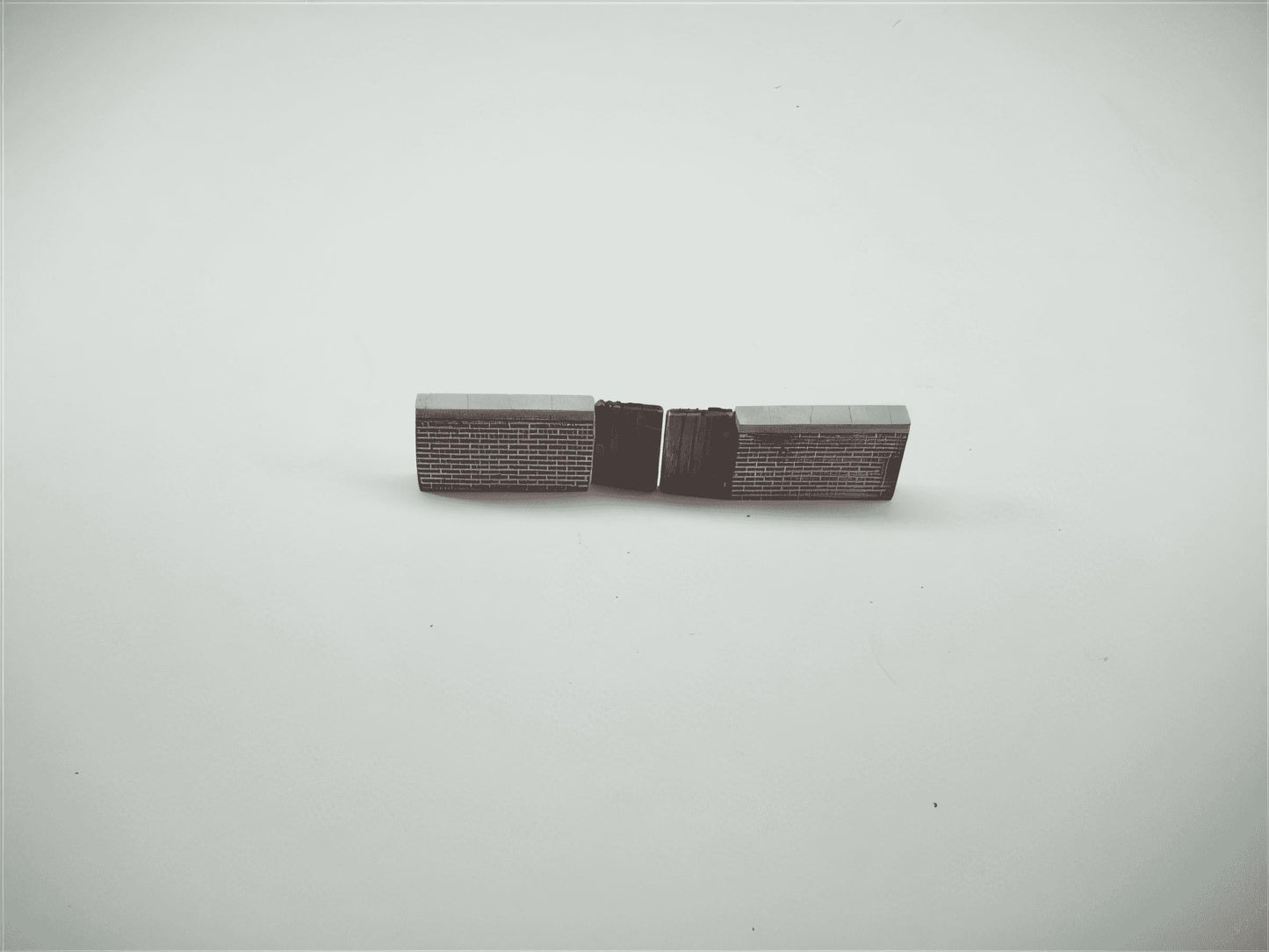 1:76 BRICK WALL + DOUBLE GATE