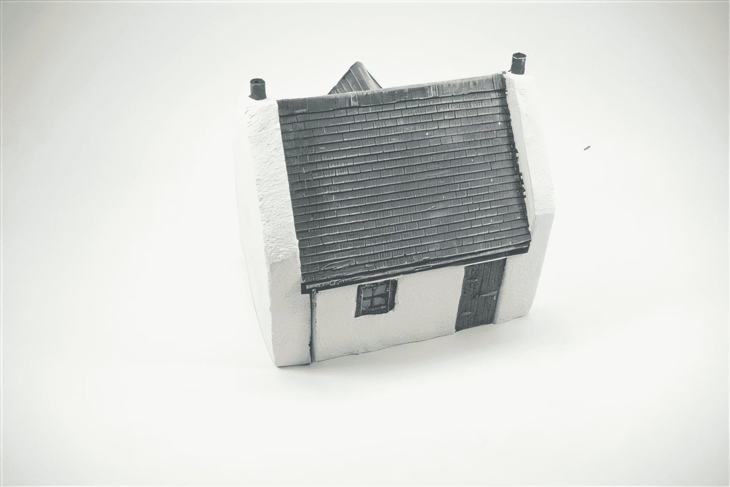 1:76  VICTORIAN HIGHLAND COTTAGE