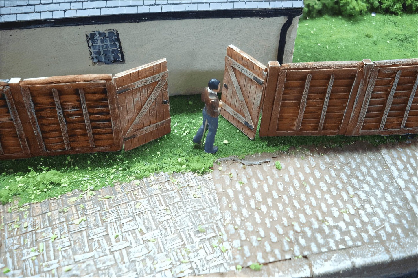 1:76 GATES FOR WOODEN FENCE x 2 pairs