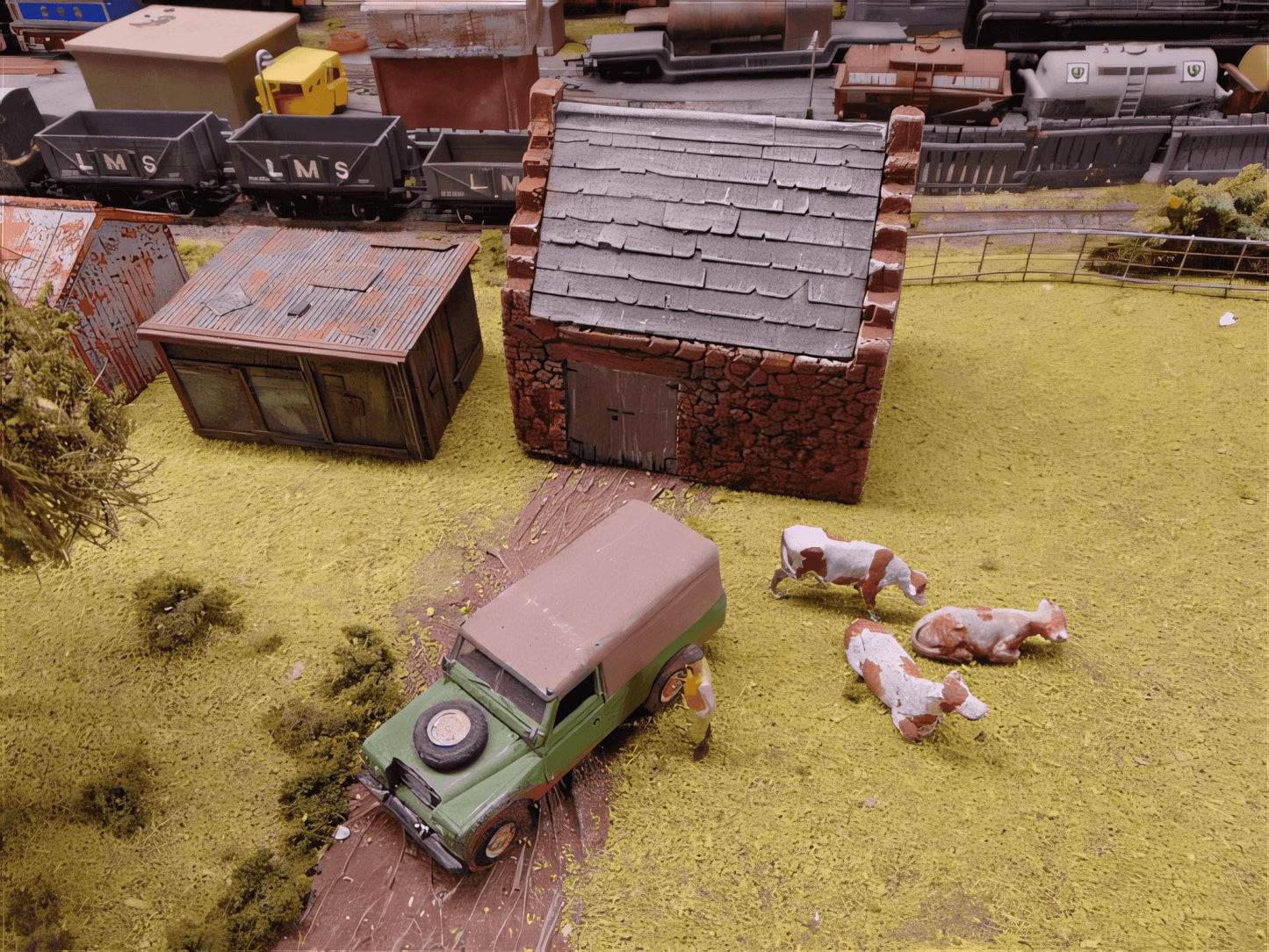 1:76 FARM BUILDING
