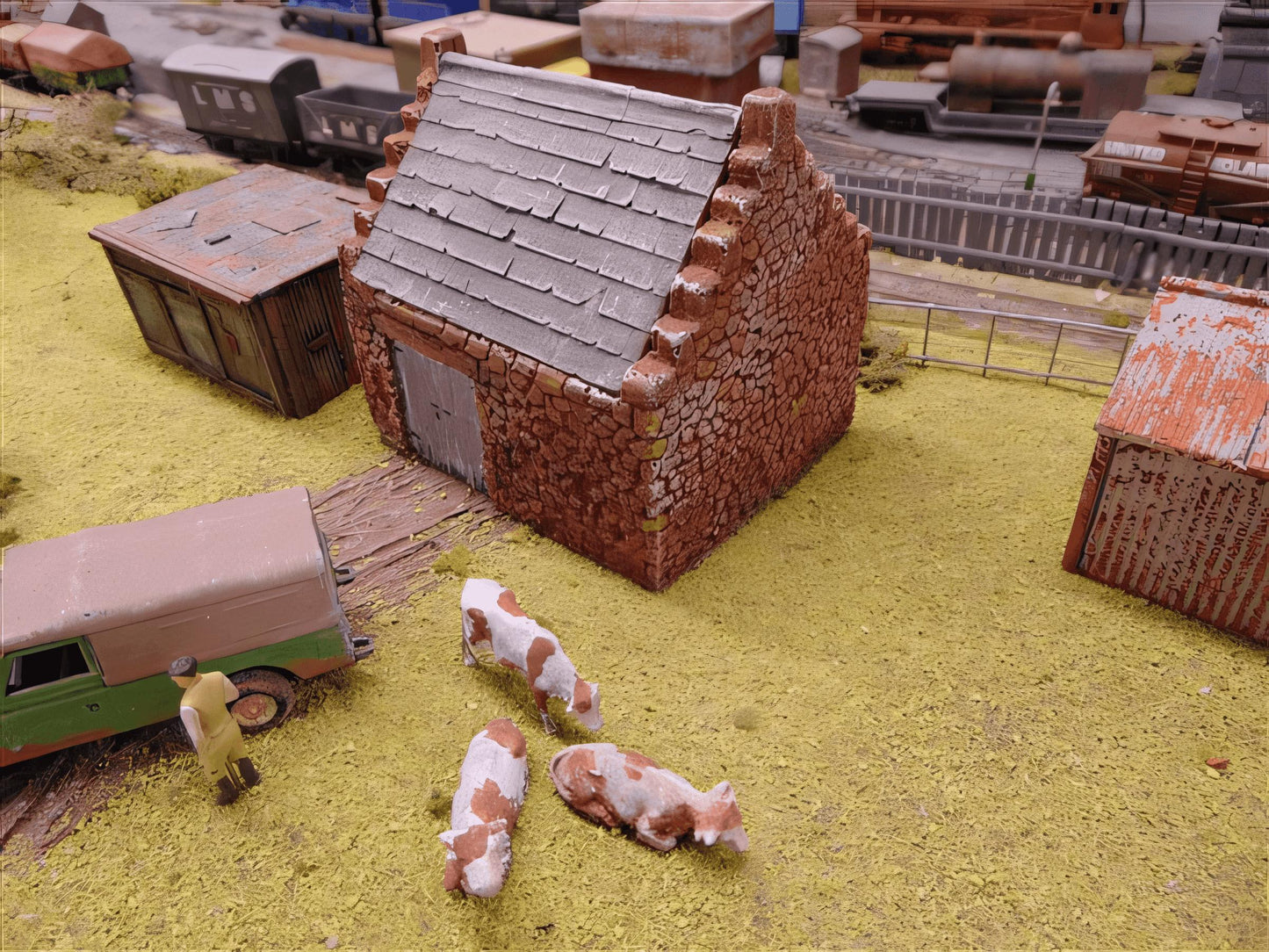 1:76 FARM BUILDING