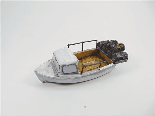 1:76 SMALL LOBSTER BOAT + CREELS