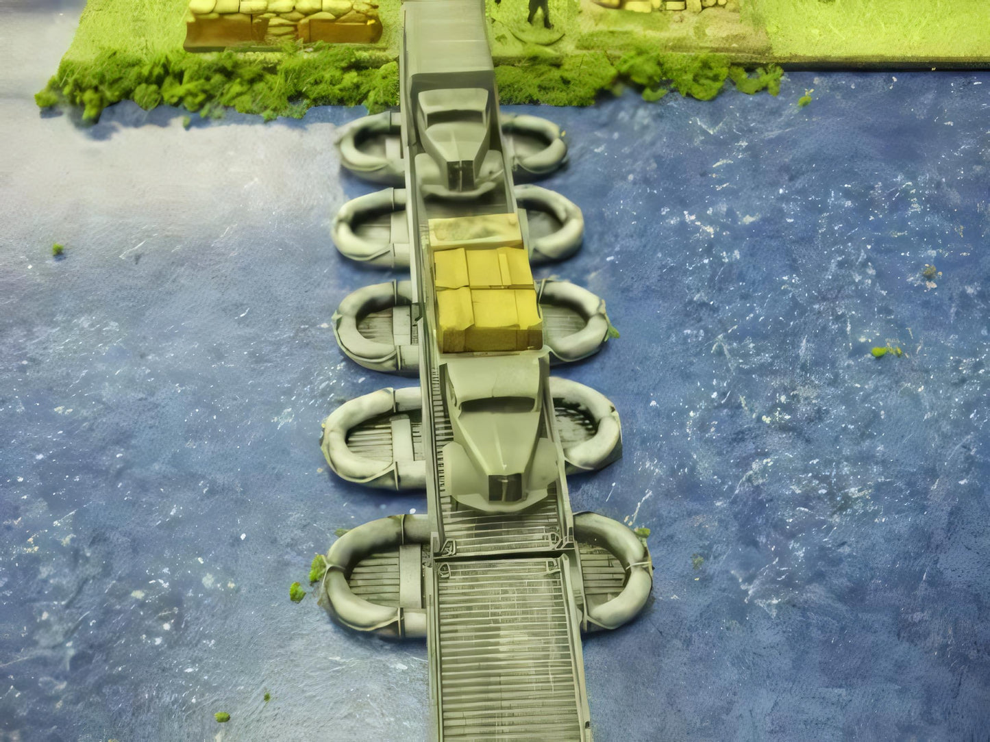 1:72 5 BOAT PONTOON BRIDGE