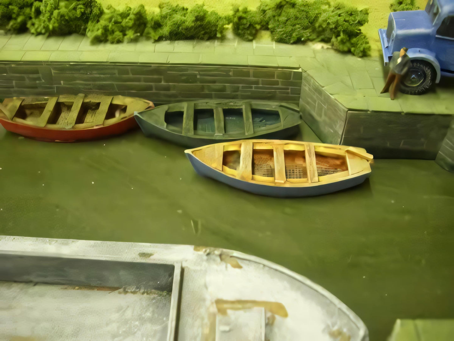 1:76 LARGE ROWING BOAT