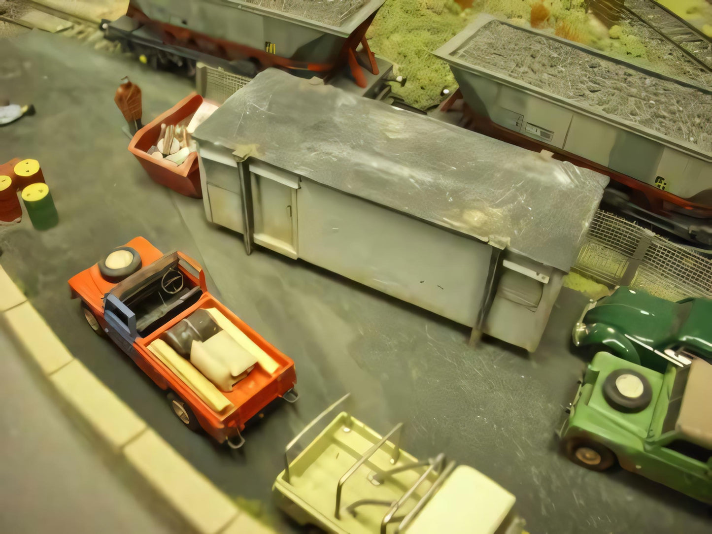 1:76 PORTABLE WORKS CABIN