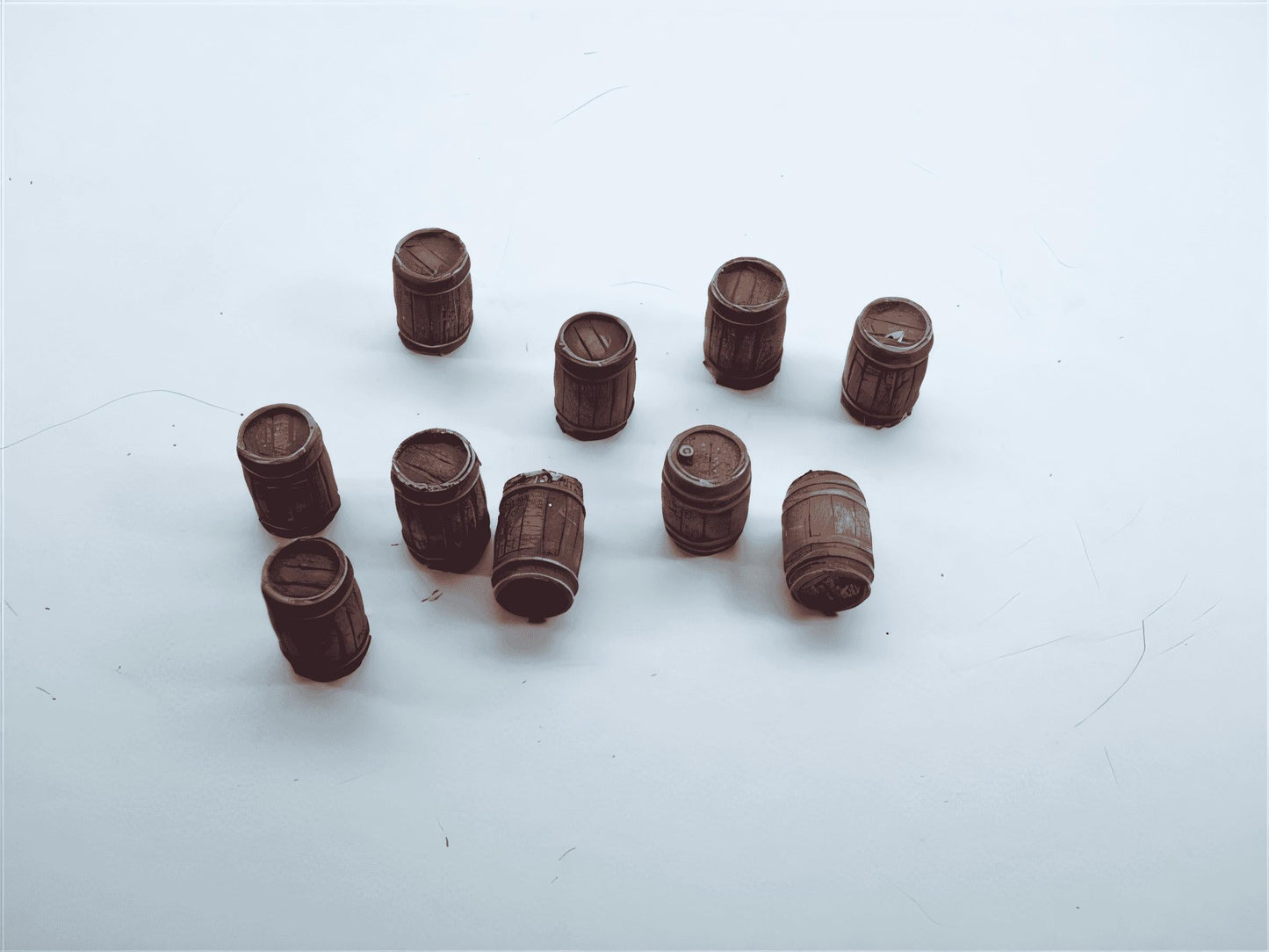 1:76 OAK WOOD WHISKEY CASKS  x 10