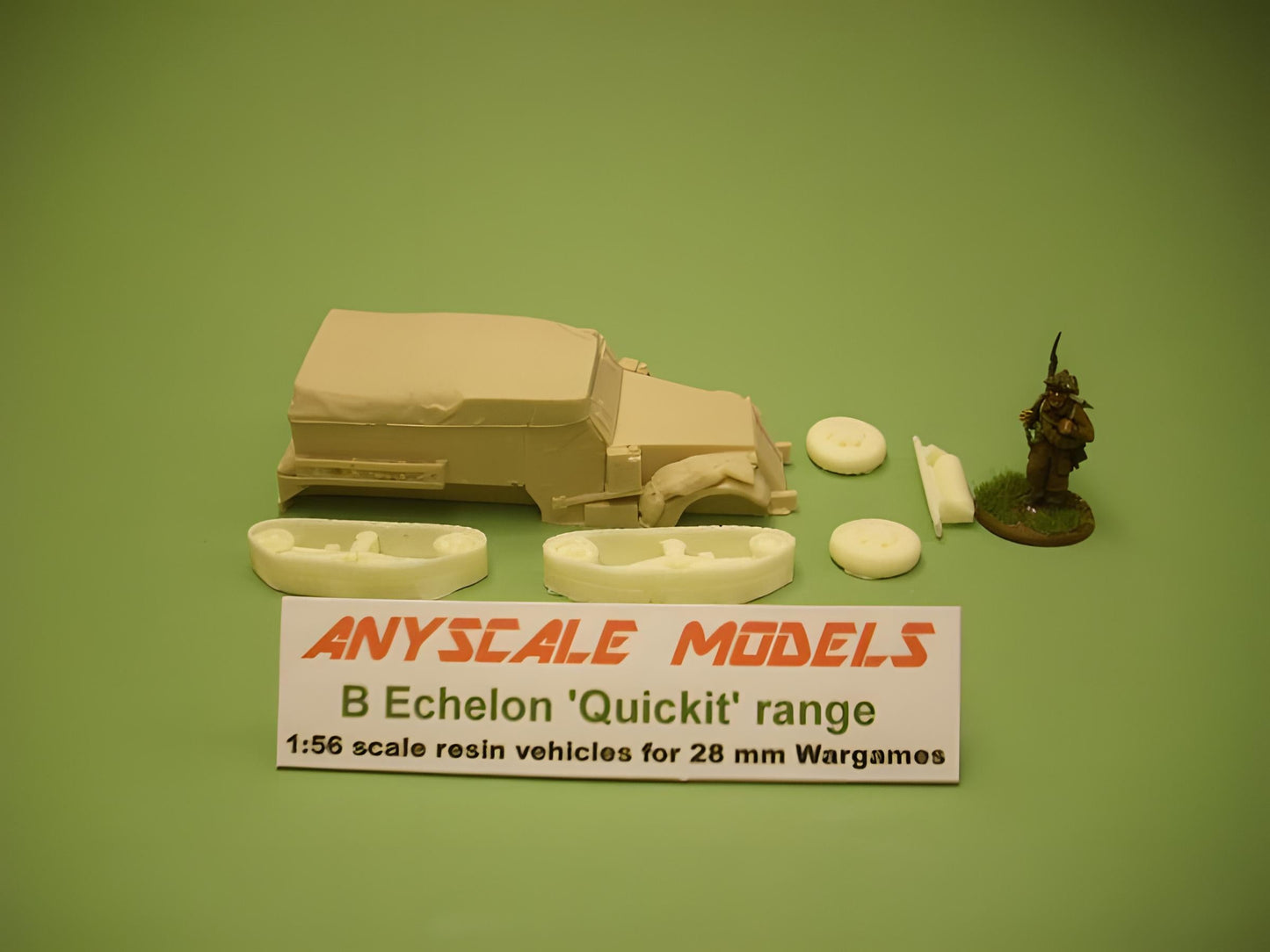 28mm M2A1 HALF TRACK WITH TILT