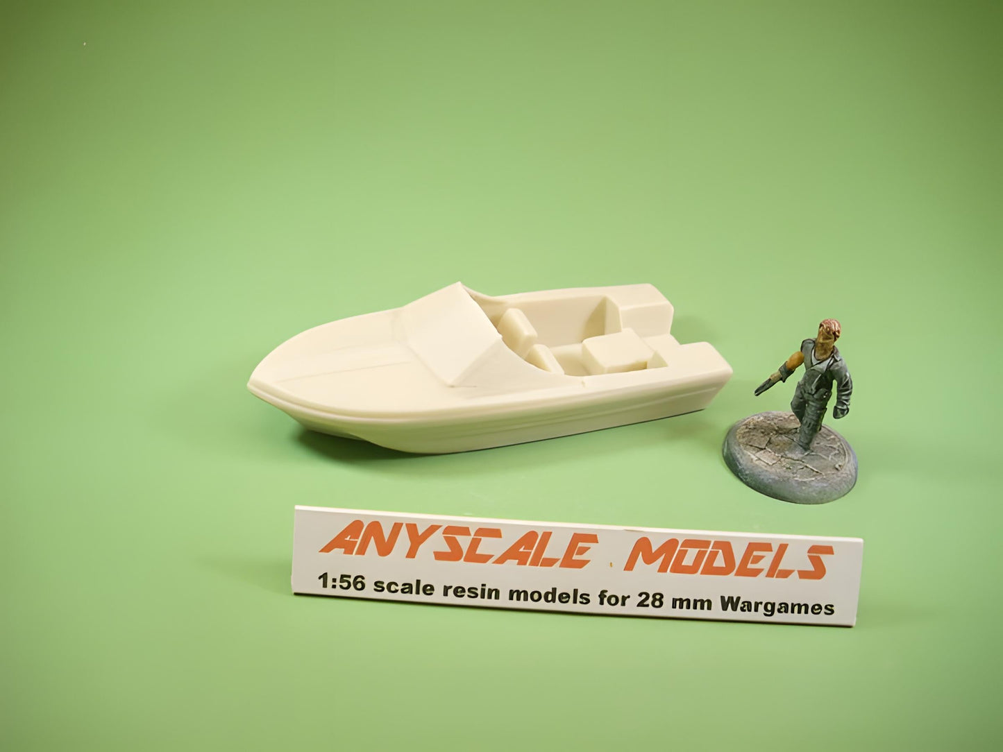 28mm  SMALL SPEEDBOAT