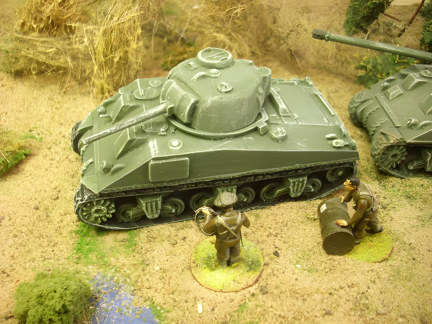 28mm (1:56) BATTLEPACK M4A4 SHERMAN X 3