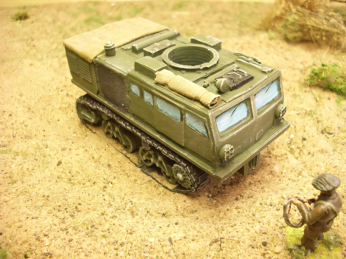 28mm M4 ARTILLERY TRACTOR WW2 U.S.