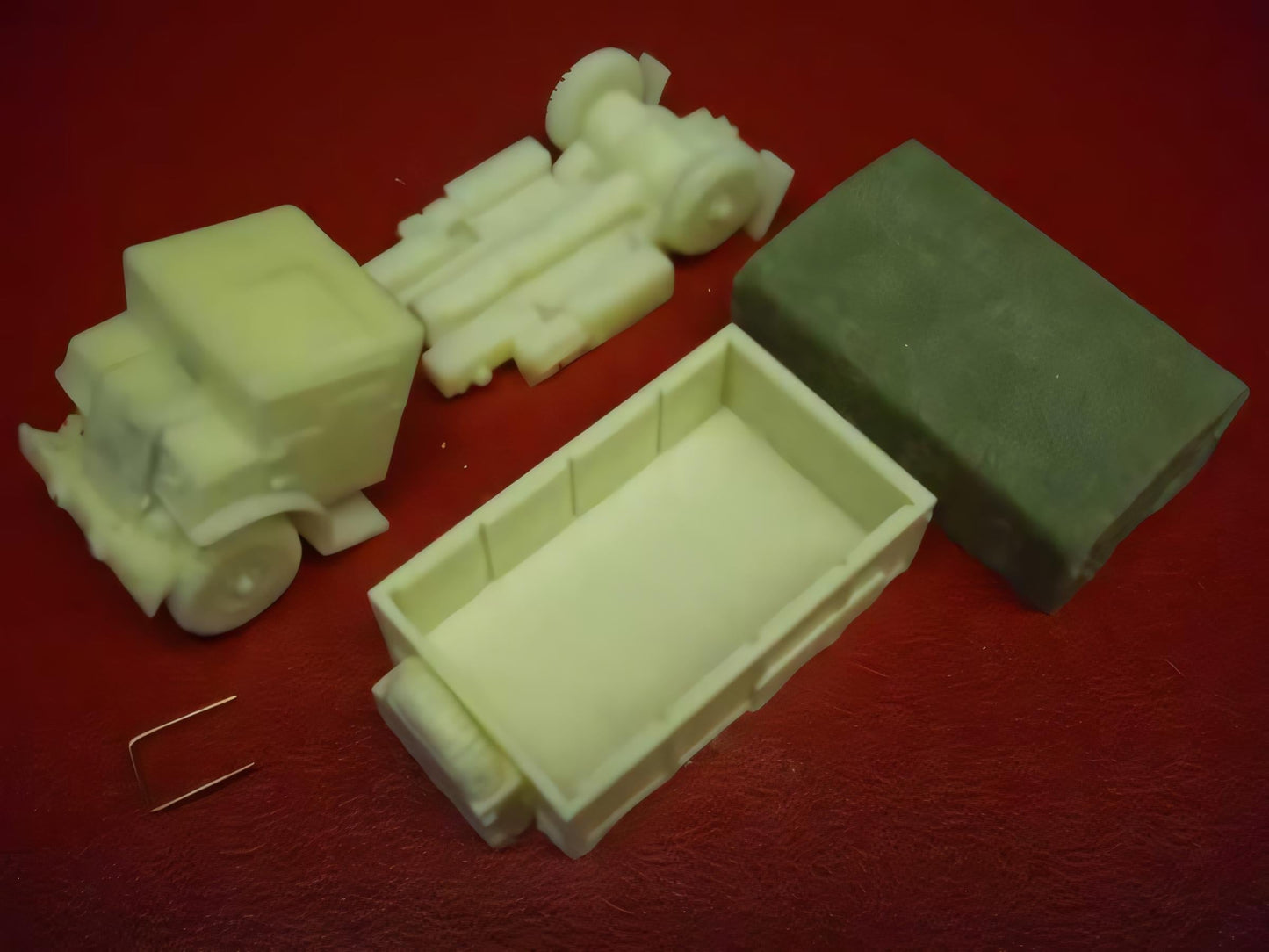 28mm 1:56 scale FORD CMP F60L TRUCK