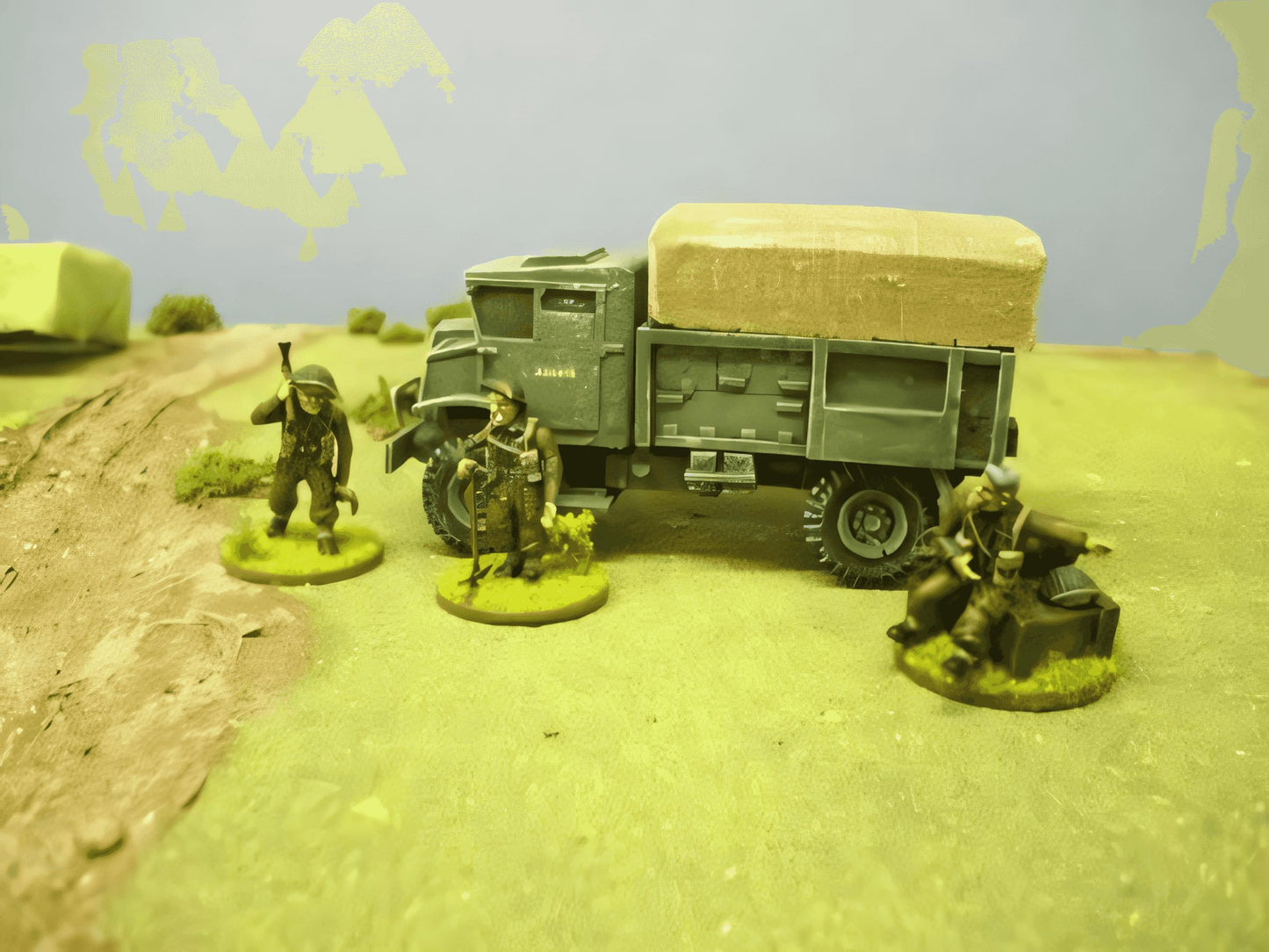 28mm FORD CMP F60S GUN TOW
