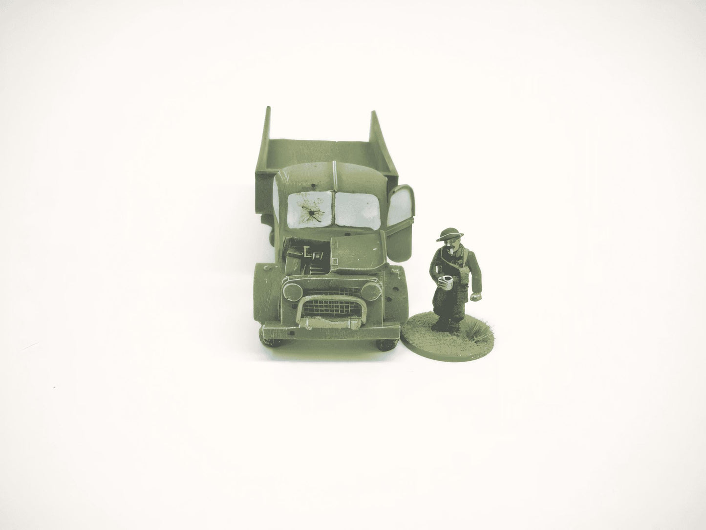 28mm ABANDONED BEDFORD OYD