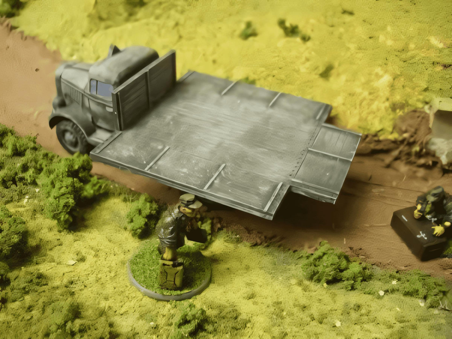 28mm OPEL BLITZ FLAT BED WITH 20mm AA