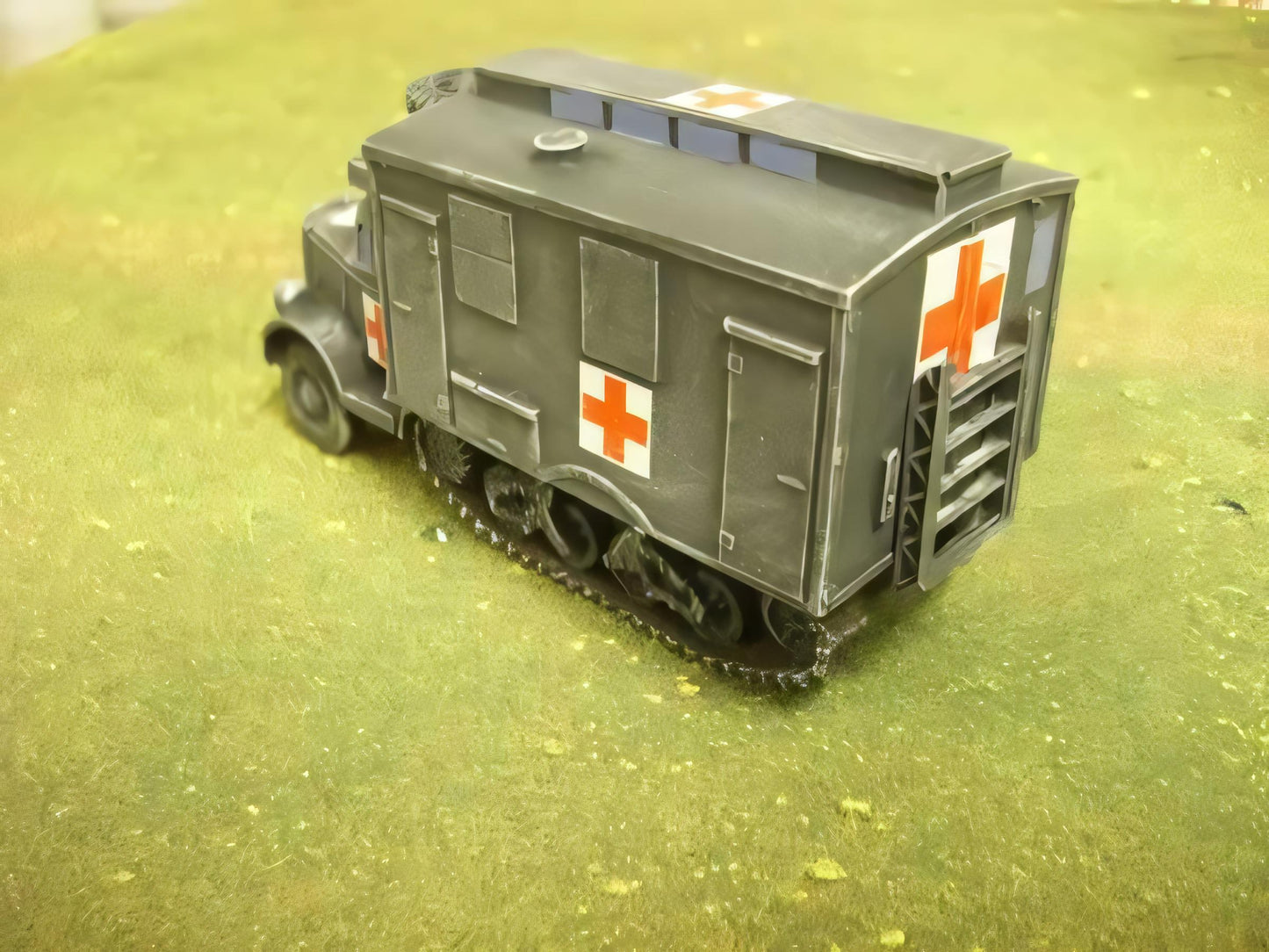 28mm OPEL MAULTIER AMBULANCE