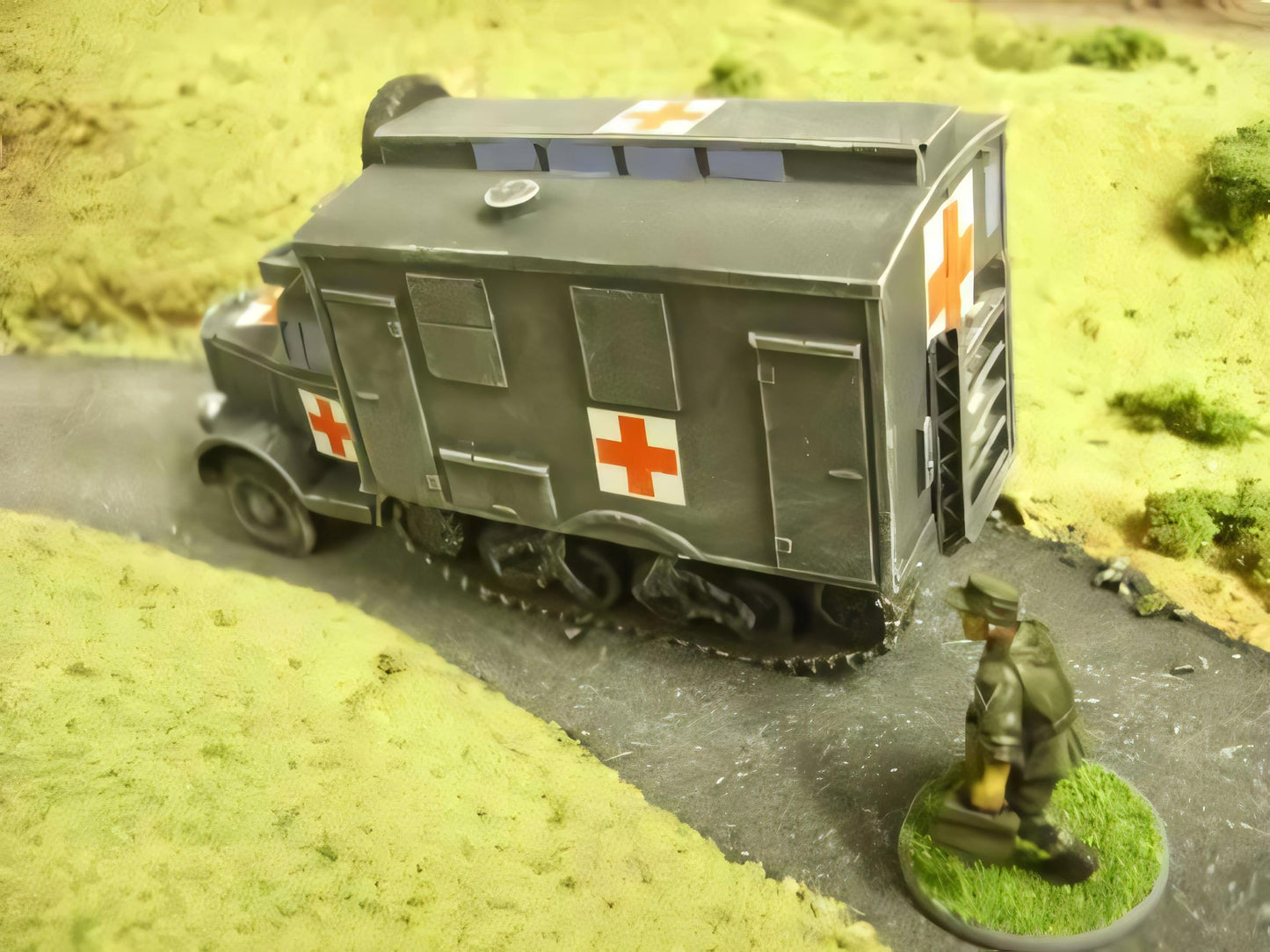 28mm OPEL MAULTIER AMBULANCE