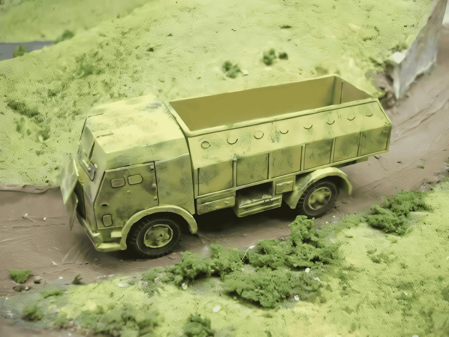 28mm FIAT SCUDATO ARMOURED TRUCK