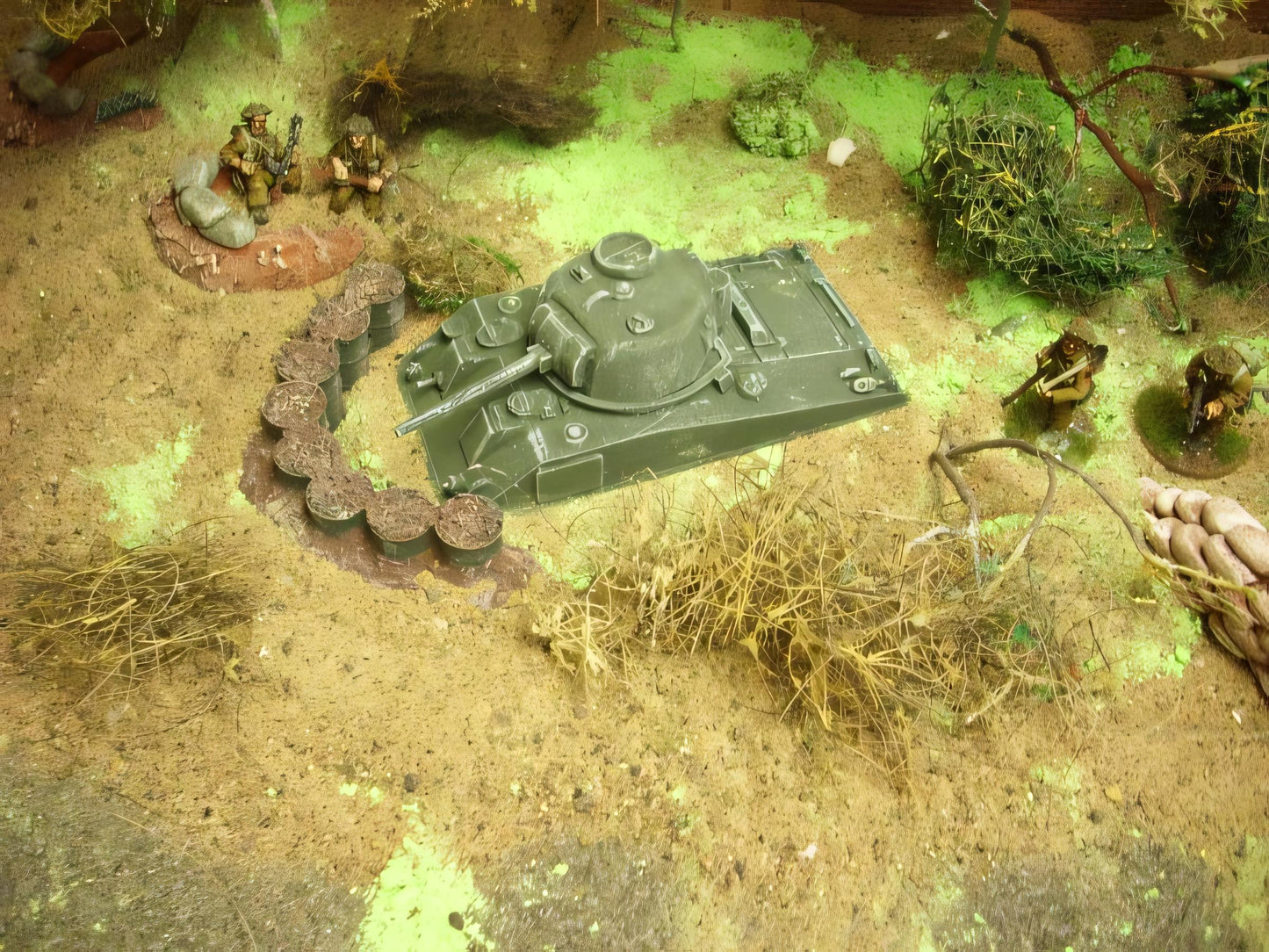 28mm HULL DOWN SHERMAN M4A4